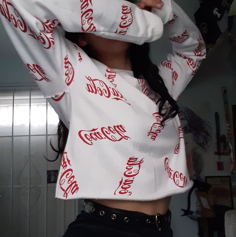 Coca cola cropped pullover
